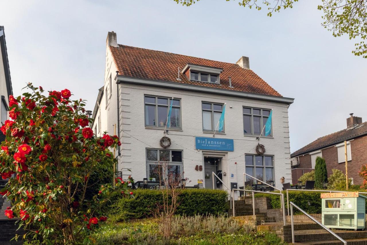 B&B Bie Janssen Elsloo  Extérieur photo